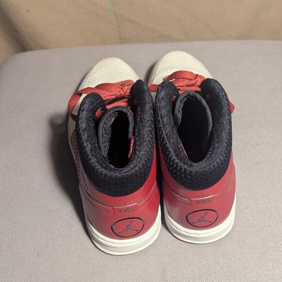 2010 Air Jordan Alpha 1 ‘W3Lcome Home’ - Picture 6 of 7